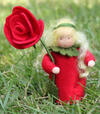 bloemenkindje rode roos (kant en klaar)